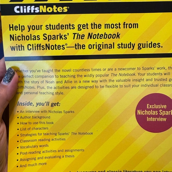 Nicholas Spark Teacher Guides And Cliff Notes For The Notebook/Walk To Remember - Picture 9 of 14